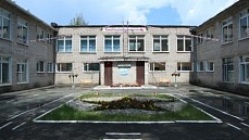 Входная группа Детский сад № 192 Гнездышко.  Ворошилова,  69